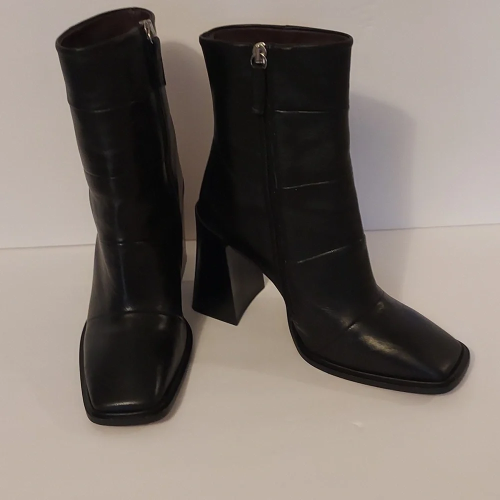 Topshop Black Leather Booties Ankle Boots Size 38 Size 7